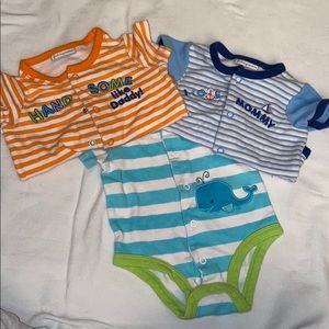 💙baby boy set of 3 onesies 0-3M💙